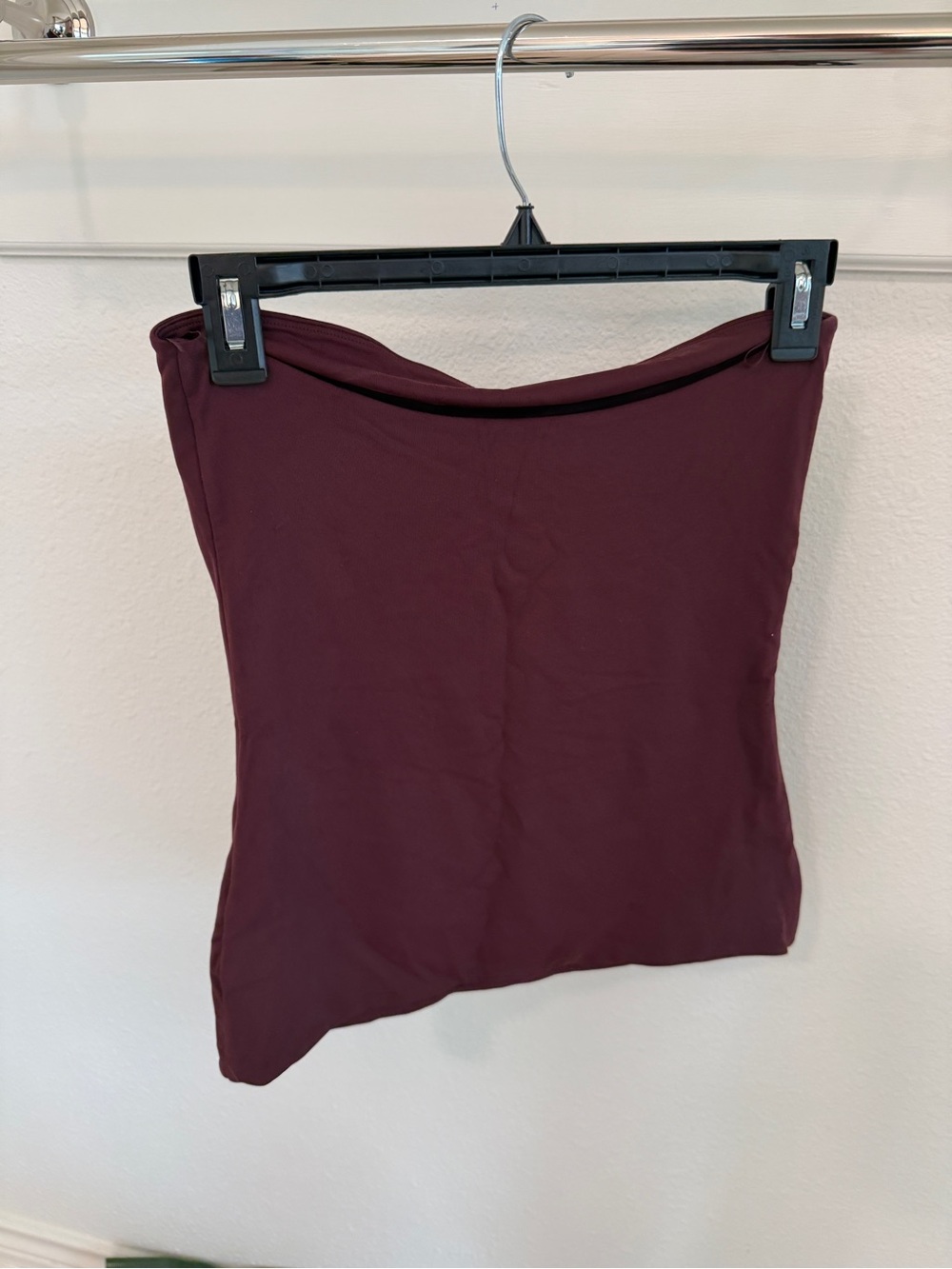 Aritzia Burgundy Strapless Crop Top